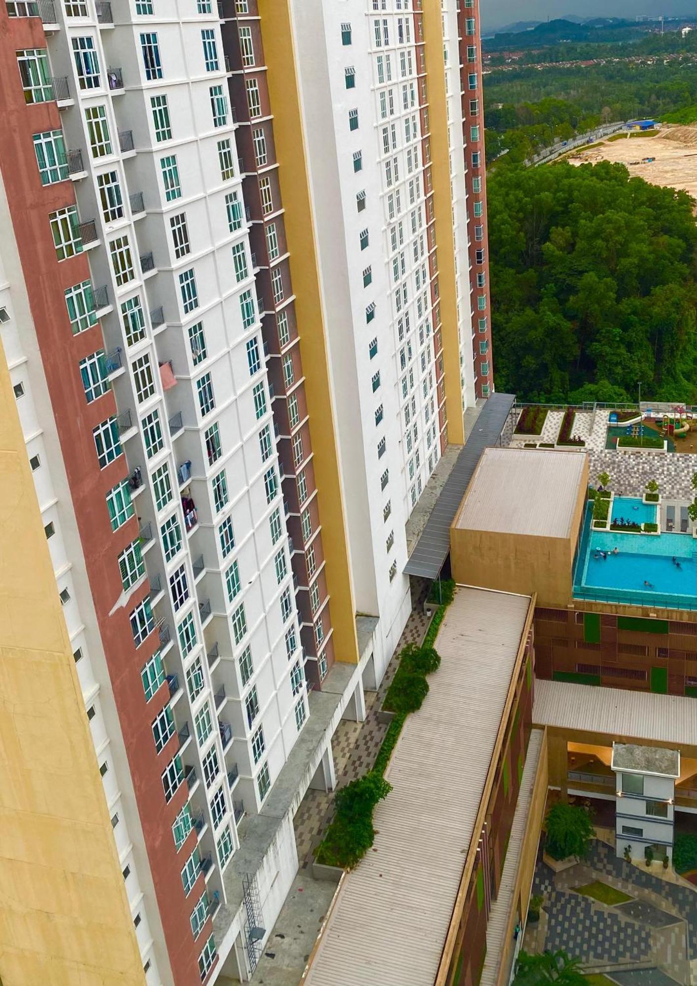 2 Bedrooms Suites At Mesahill Nilai With Mall By D'Kay Homes, Near Usim Klia Exteriör bild
